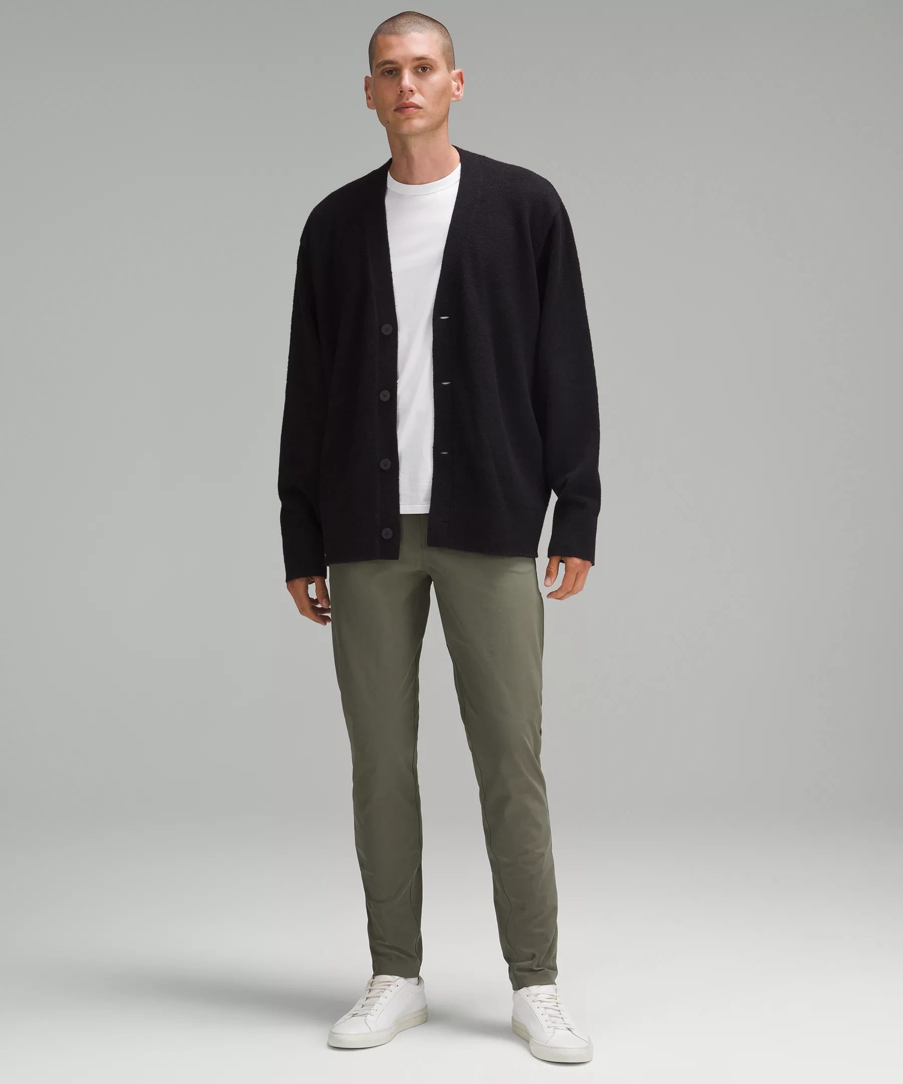 ABC Warpstreme Slim-Fit 5-Pocket Jeans: Effortless Cool, Modern Silhouette.